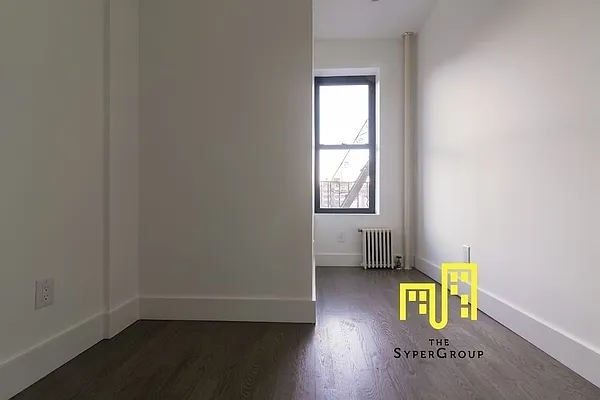 Rented by The Syper Group | media 16