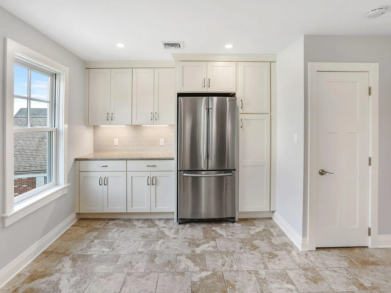 1 bed, 675 sqft, $2,150 — Photo 2