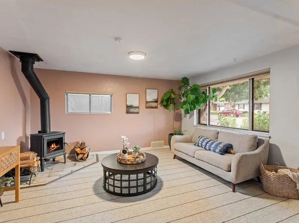 1409 Bross St, Longmont, CO 80501