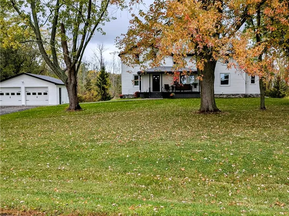 642 Chase Rd, Hilton, NY 14468