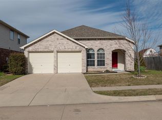 13750 High Mesa Rd, Roanoke, TX 76262