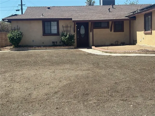 7936 Dumond Dr, Fontana, CA 92336