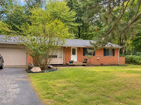 25263 Muerland Rd, Southfield, MI 48033