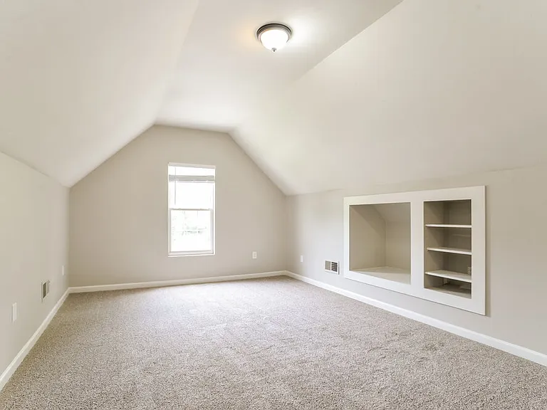 10013 Green Hedge Ave — Photo 15