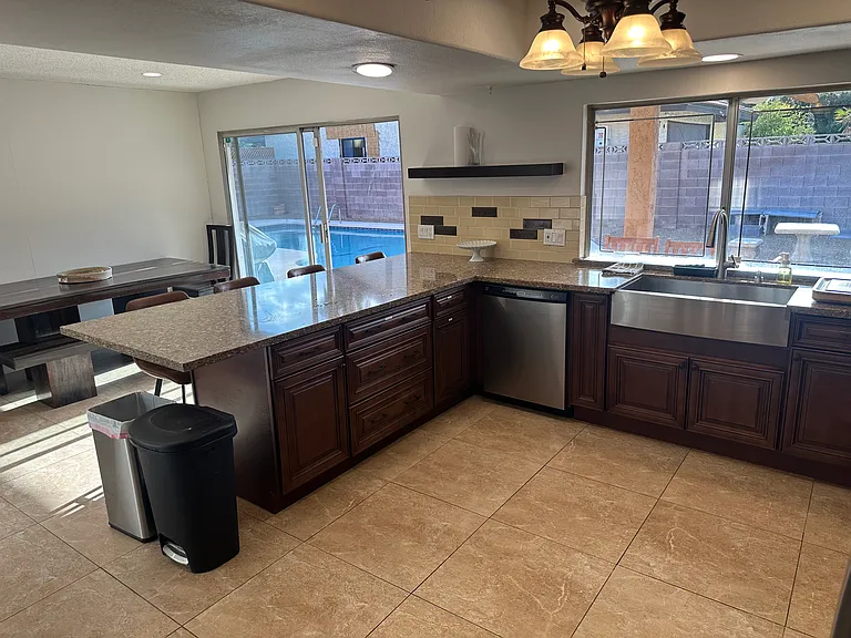 4329 Murillo St #5 — Photo 29