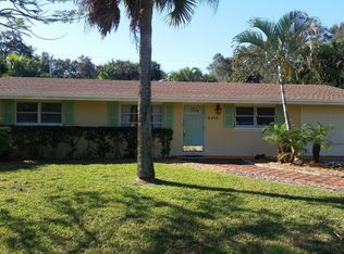 2374 Holly Lane, Palm Beach Gardens, FL 33410