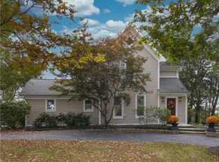 80 E Summit St, Chagrin Falls, OH
