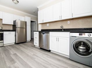 648.5 W Roscoe St #1N, Chicago, IL 60657