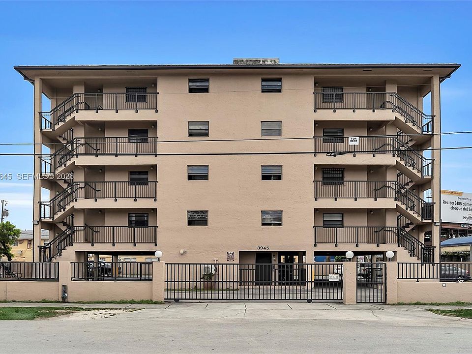 1st image of 3945 SW 89th Ave #203