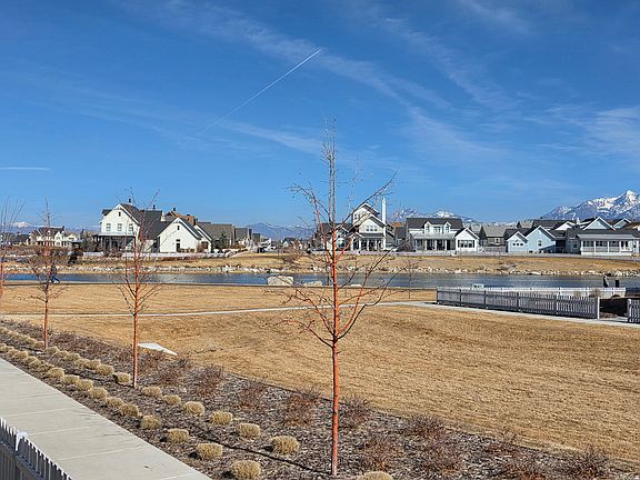 3rd image of 10963 S Kestrel Rise Rd