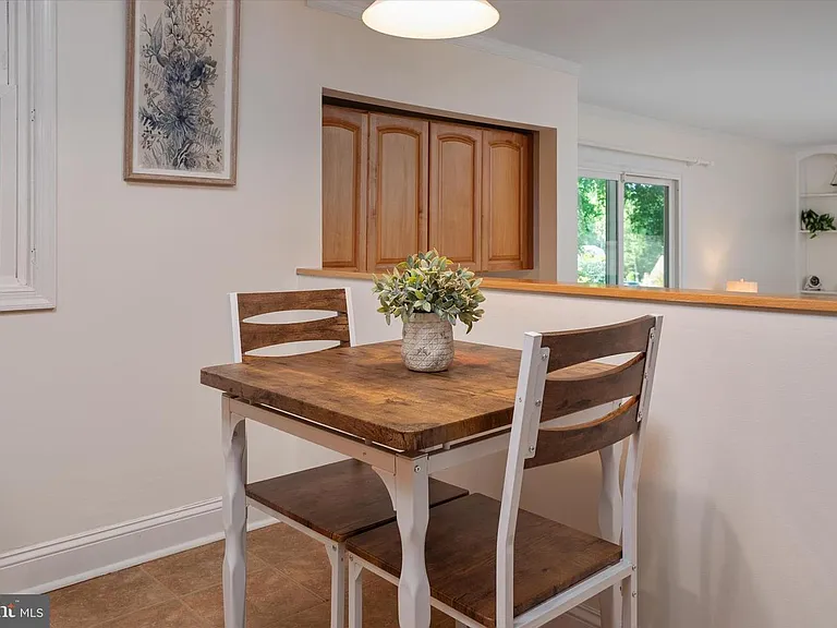 Kitchen area