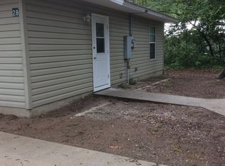 28 Feather Trl, Crawfordville, FL 32327