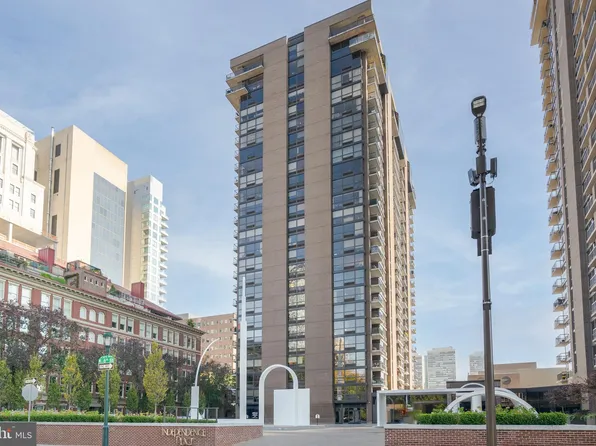 233 S 6th St APT 711, Philadelphia, PA 19106
