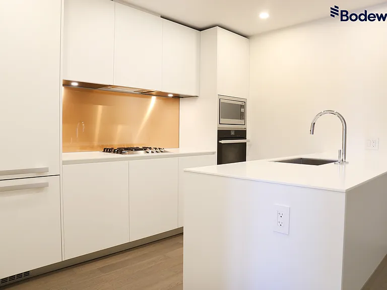 1480 Howe St #3605 — Photo 16