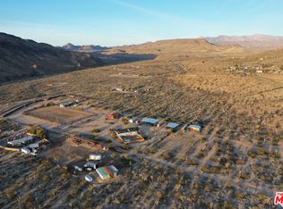 55626 Pipes Canyon Rd, Yucca Valley, CA 92284