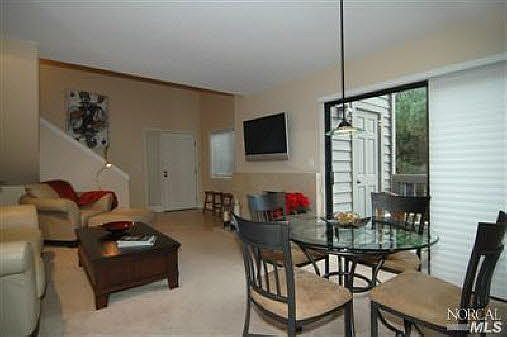 1st image of 160 Cypress Pl
