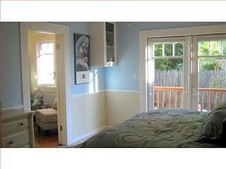 5th image of 328 Saint Francis St