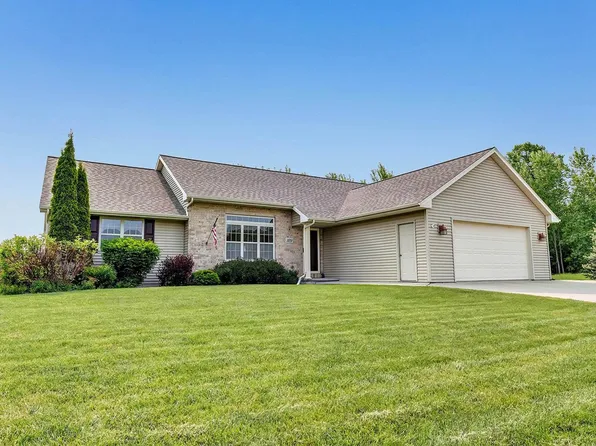 3251 Bower Creek Rd, De Pere, WI 54115