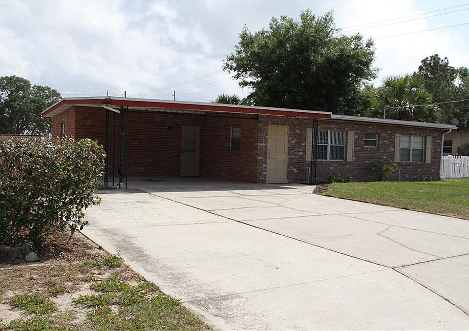 1st image of 4 Twilight Ln