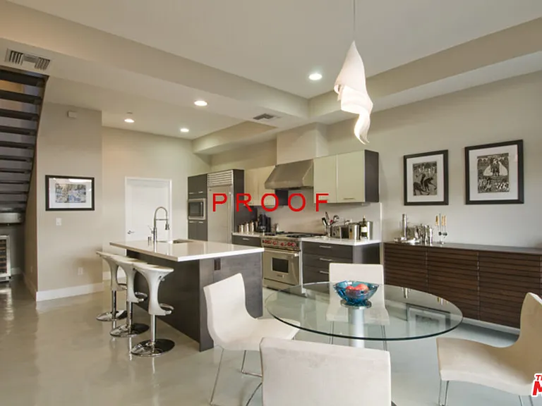 2216 Main St #204 — Photo 10
