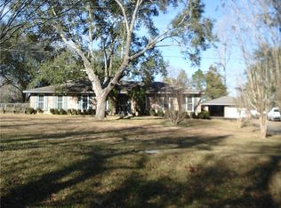 304 Humphries Rd, Pollock, LA 71467