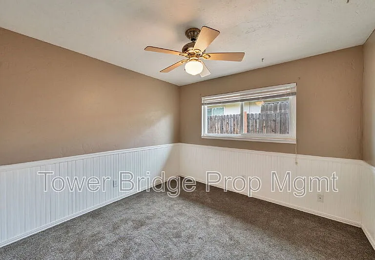 1317 School St — Photo 18