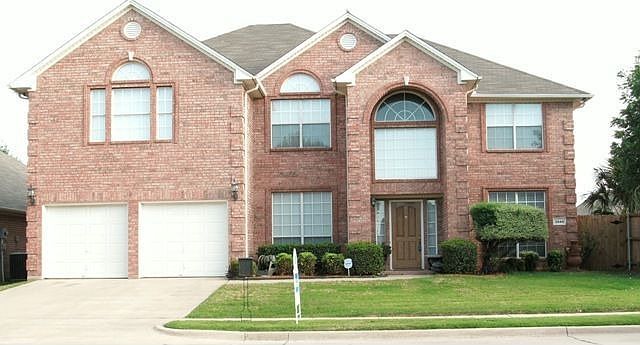 1st image of 3946 Wisteria Ln
