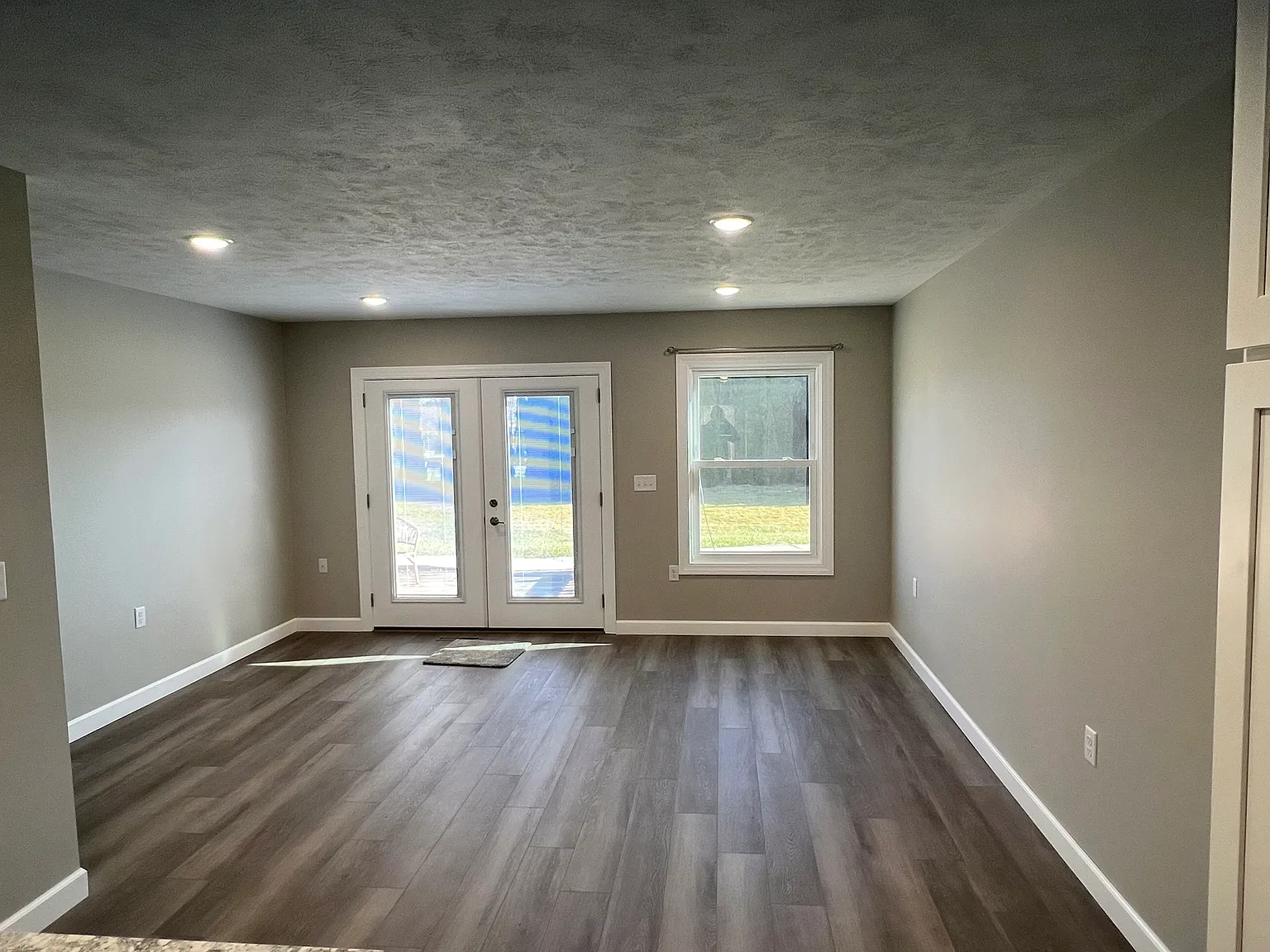 Lakewood Townhomes — Photo 3