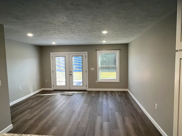 Lakewood Townhomes — Photo 3