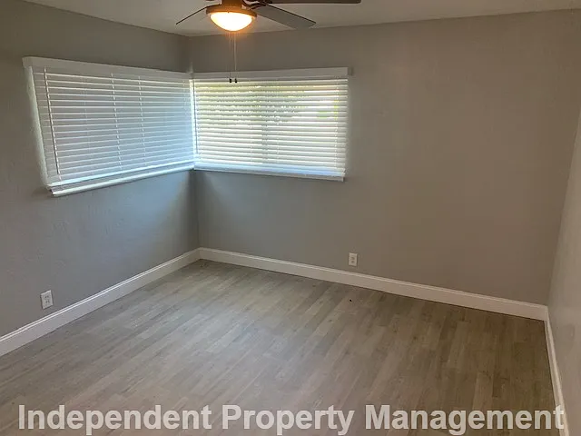 3431 N Callisch St — Photo 12
