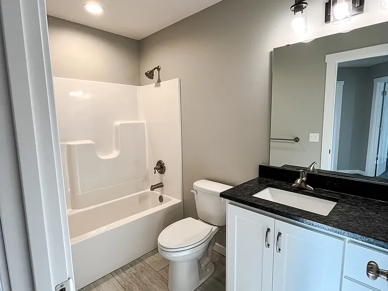 855 S Eastridge — Photo 5