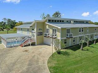 799 Cedar Ave, Pass Christian, MS 39571