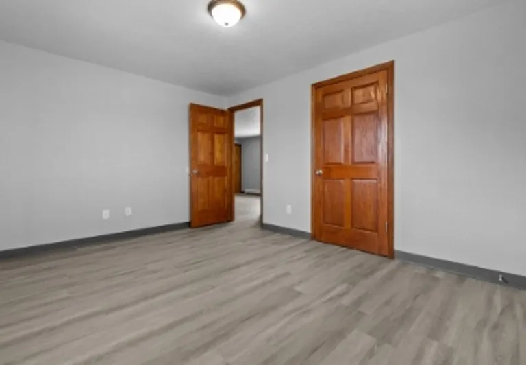 1534 Moraine Ter #4 — Photo 10