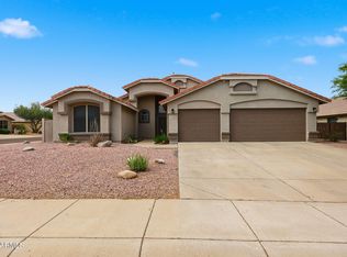10414 W Daley Ln, Peoria, AZ 85383