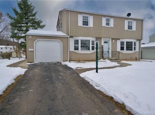 41 Rosewood Dr, Newington, CT 06111