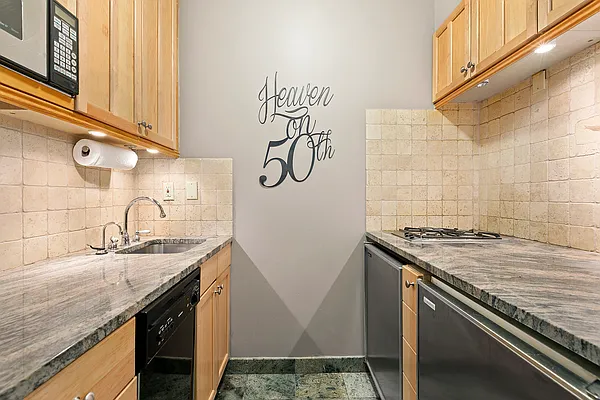 Rented by Corcoran | media 18