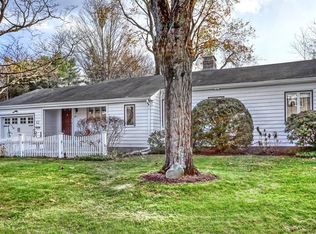 42 Glen Rd, Westwood, MA 02090