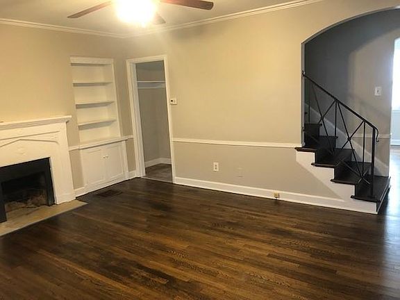 3rd image of 1003 Northwest Blvd