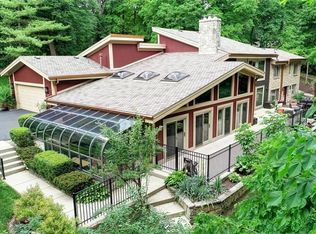 1521 Runnymede Rd, Dayton, OH 45419