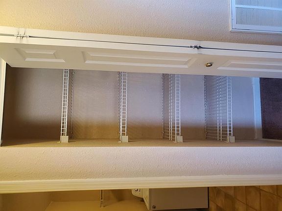 2nd image of 734 Tumbleweed Ln APT 207