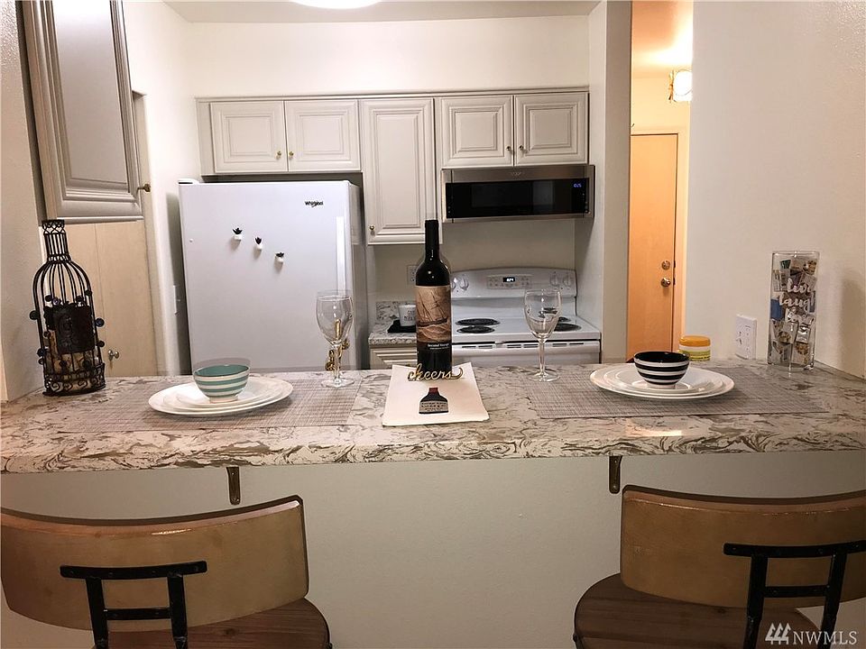 1st image of 2818 Grand Ave Unit B205