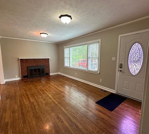 Living room with gas fireplace