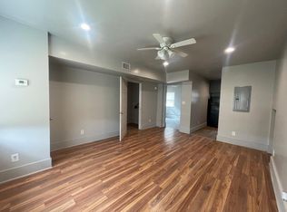 2129 16th St #3, Corpus Christi, TX 78404