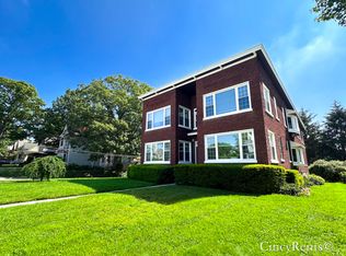 1320 Grace Ave APT 2, Cincinnati, OH 45208