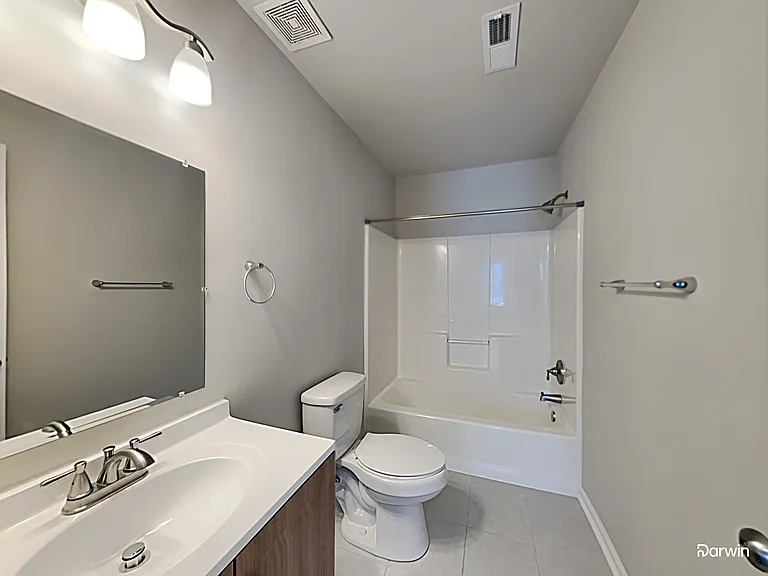448 Courtland Dr — Photo 13