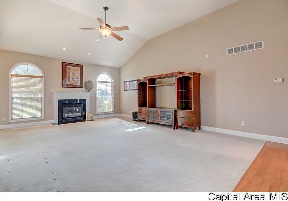 4th image of 906 River Birch Ct
