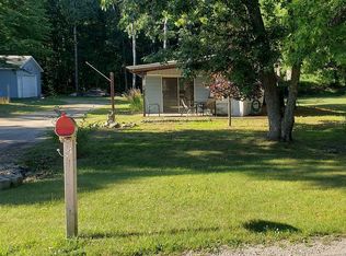 5854 Prescott Dr, Tawas City, MI 48763