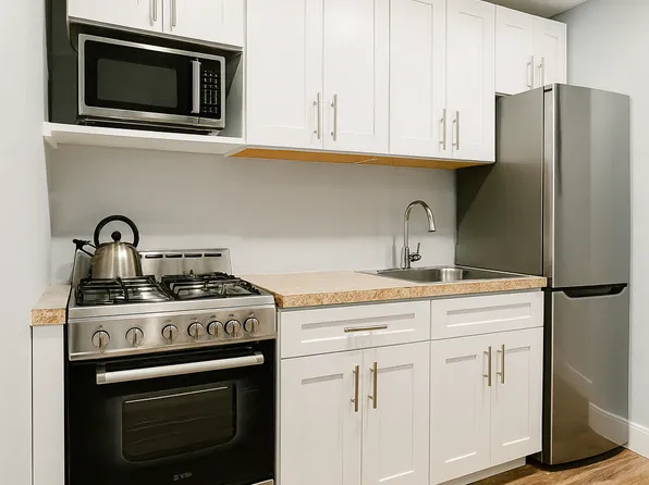 1252 Bushwick Avenue image 6 of 9