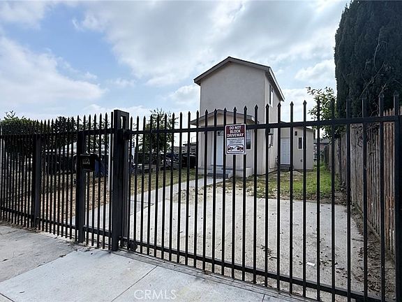 5th image of 11154 Towne Ave
