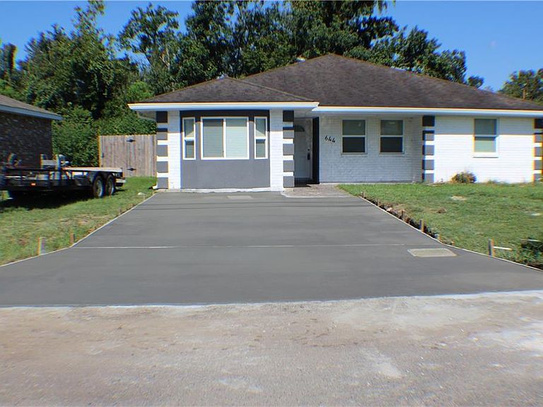 Listing photo
